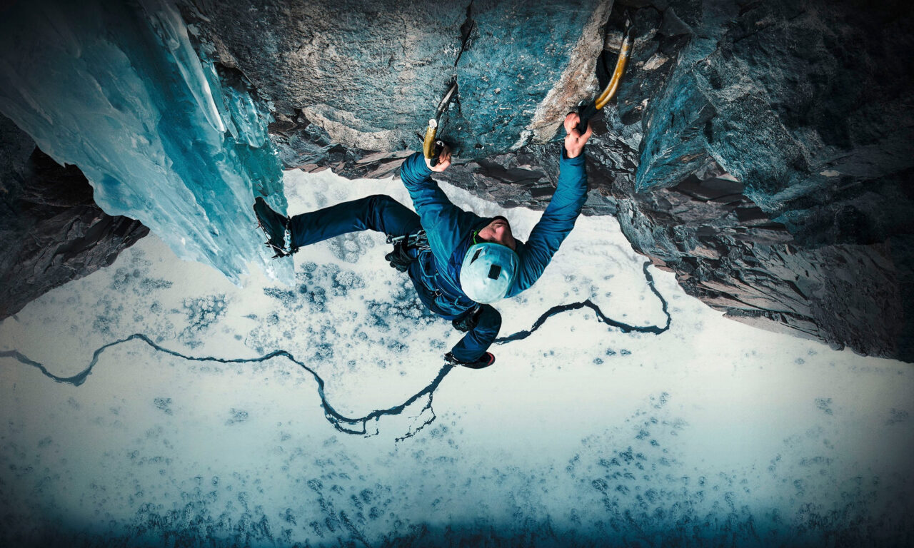 Poster of Nhà leo núi Alps